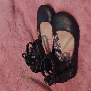 Jellypop Girls Shoes w/Ankle Straps & Tassel Accent; Black sz13